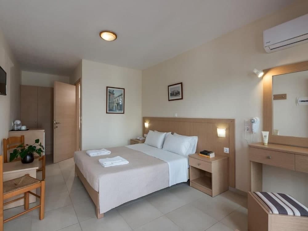 Thalassi Hotel