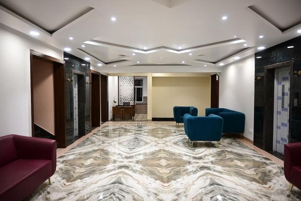 Hotel Prime Square