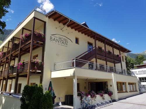 Banyan Hotel