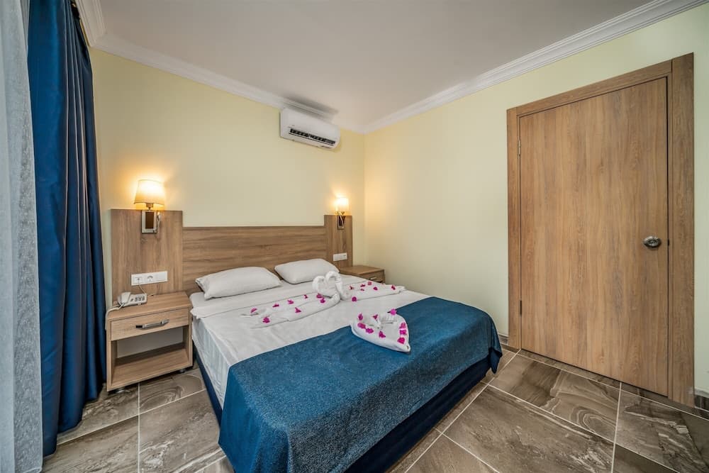Arsi Blue Beach Hotel
