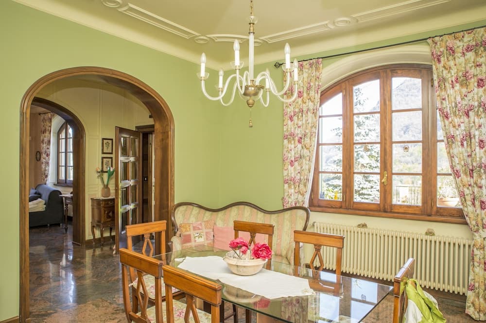 Villa Azalea