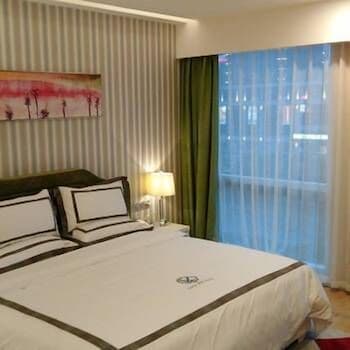 Lock Hotel