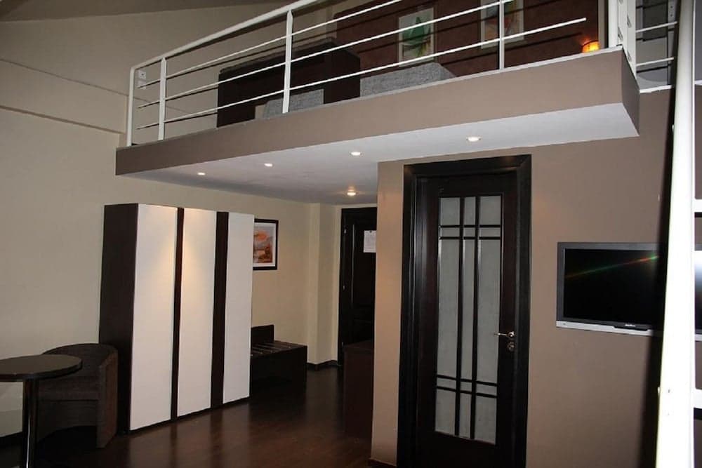 ABC Hotel