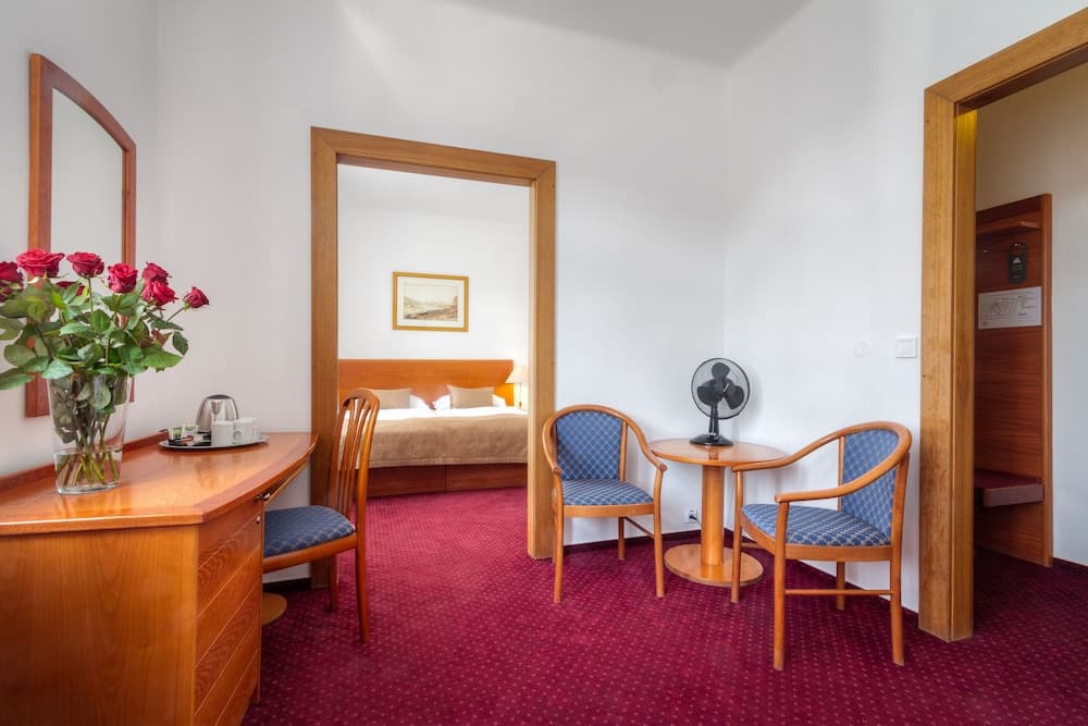 Hotel Harmony