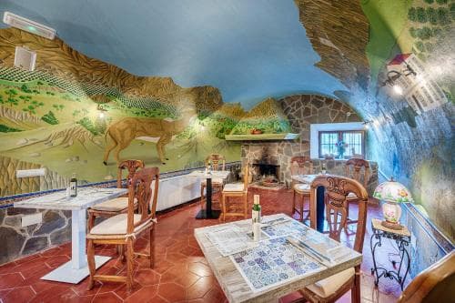 Beneste Cazorla Hotel