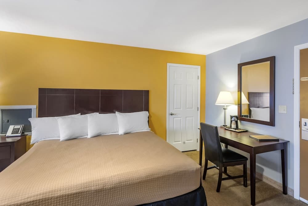 Riverstone Inn