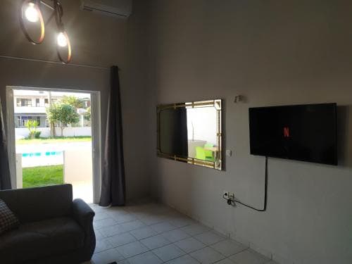 Limas Hotel