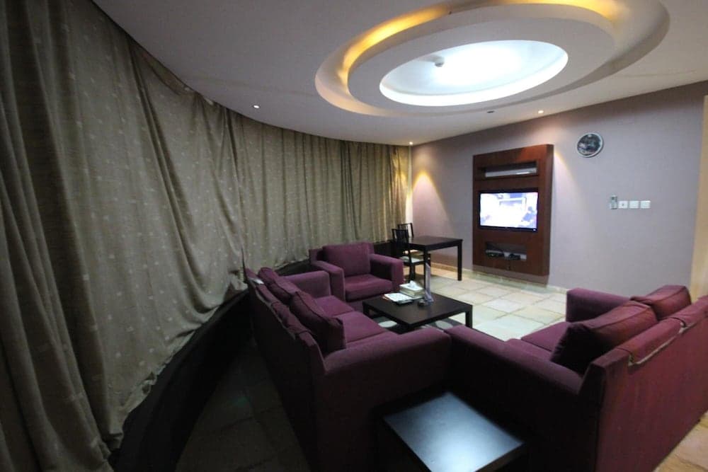 Tooq Suites