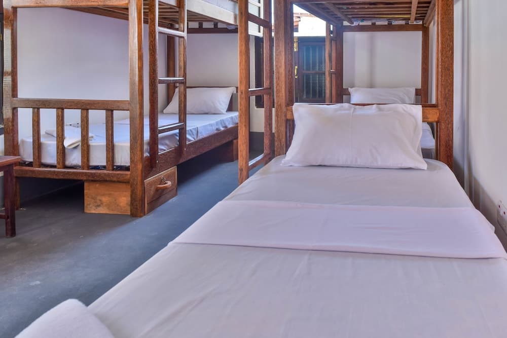 zLife Hostel