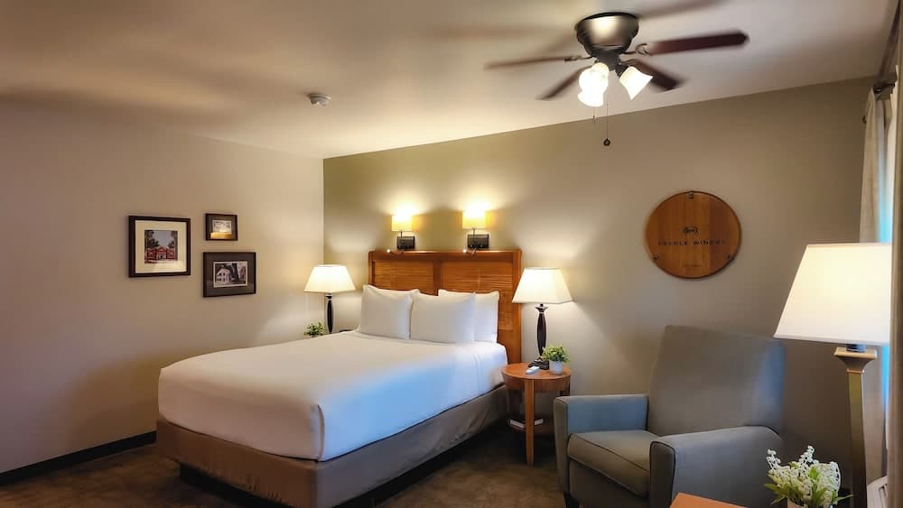Adelaide Inn
