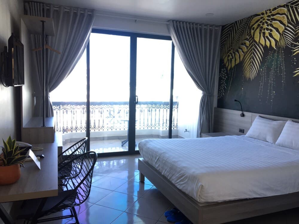 Kiera Hotel