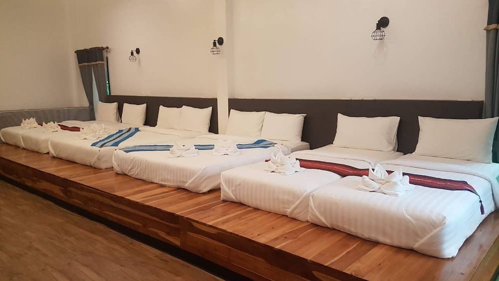 Buraphat Resort