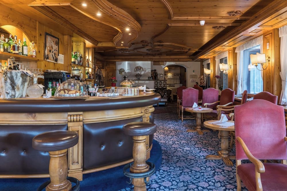 HOTEL LORENZETTI
