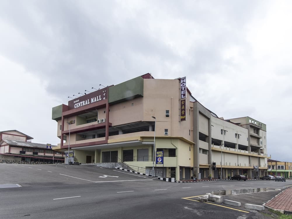 Central Hotel