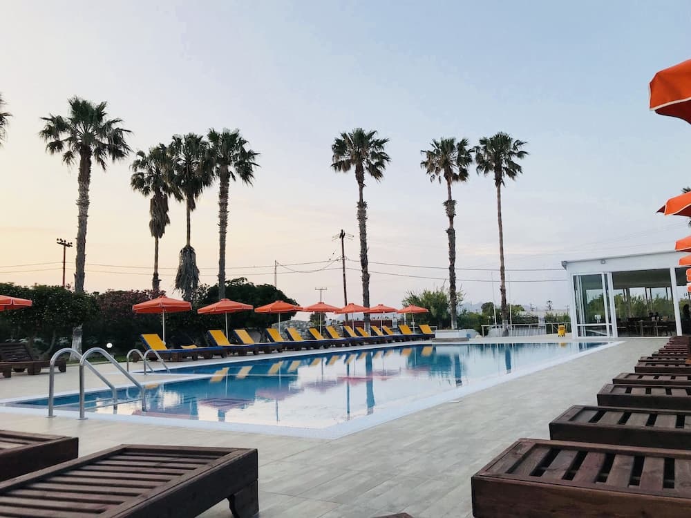 Athina Apartments