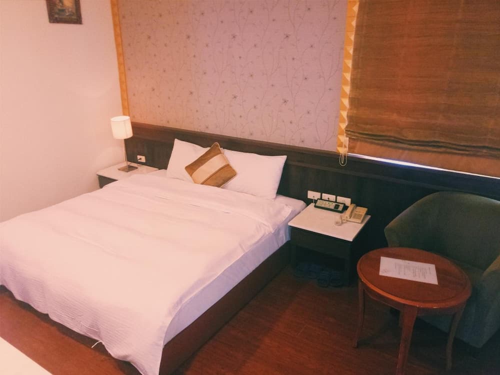 Jade Spring Hot Spring Hotel