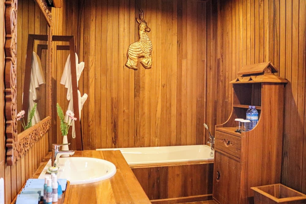 KMA Inle Hotel