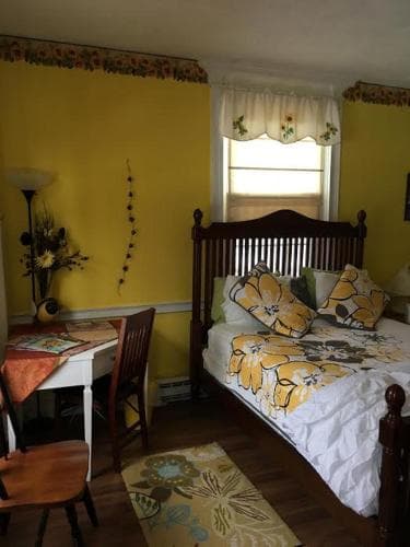 Brookside Inn At Laurens