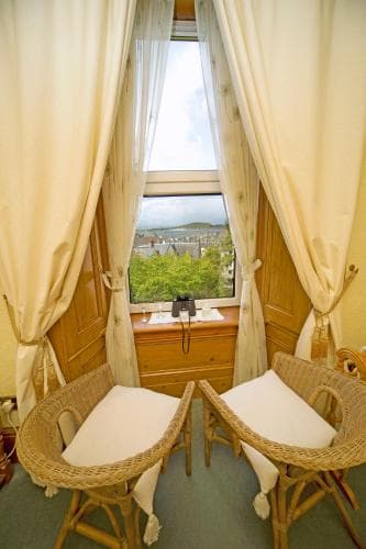 Old Manse Guest House
