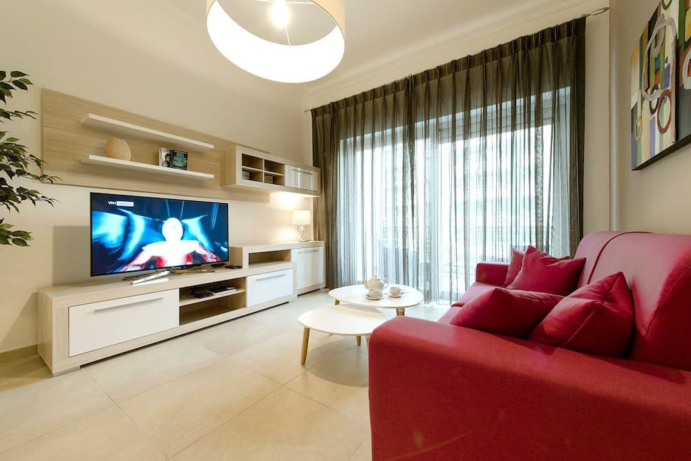 Apartment in Luxury Complex with Amazing Resident's Pool