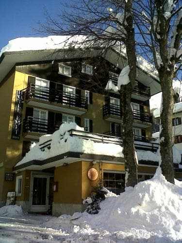Hotel Emet