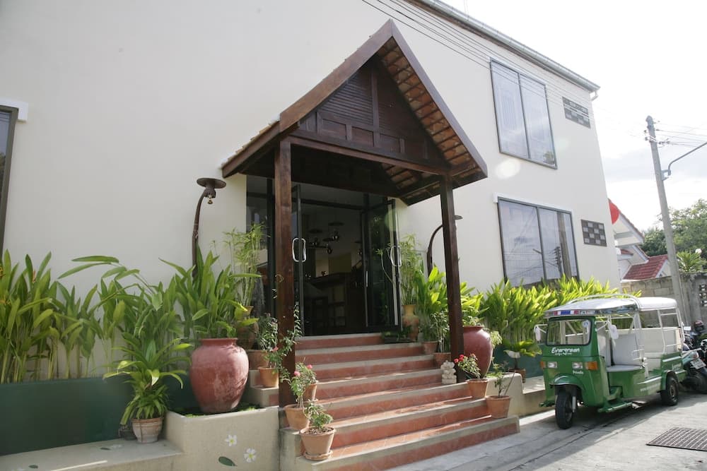Evergreen Boutique Hotel