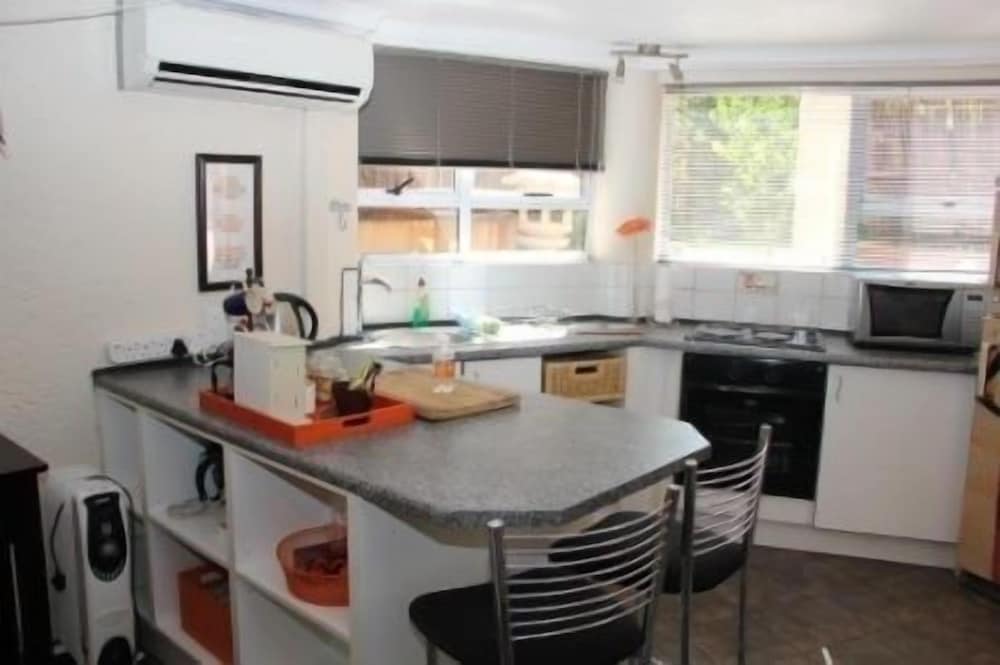 Glenda s Guest Suites