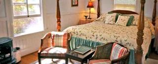 Edgeworth Inn