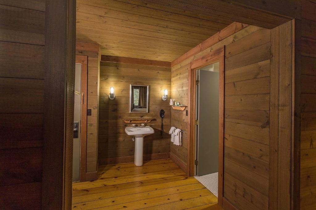 Drummond Island Resort