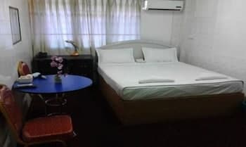 Silver Moon Hotel