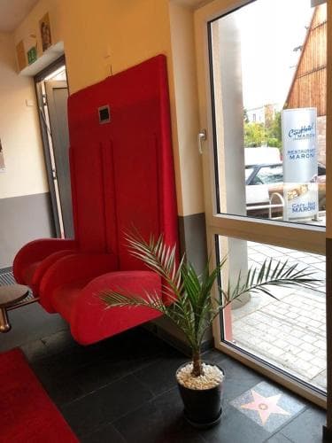 CineHotel Maroni