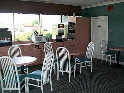 Royal Inn