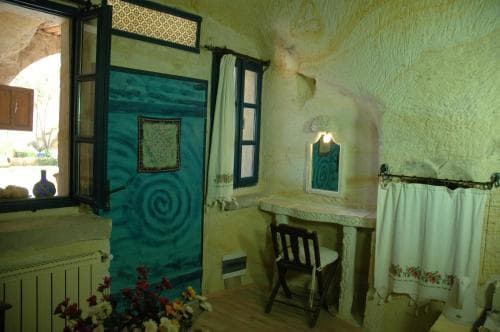 Elkep Evi Cave Hotel