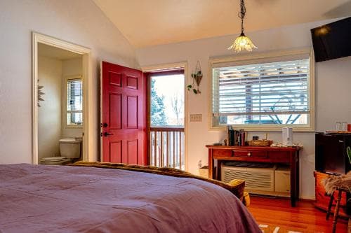 Canyons Bed & Breakfast