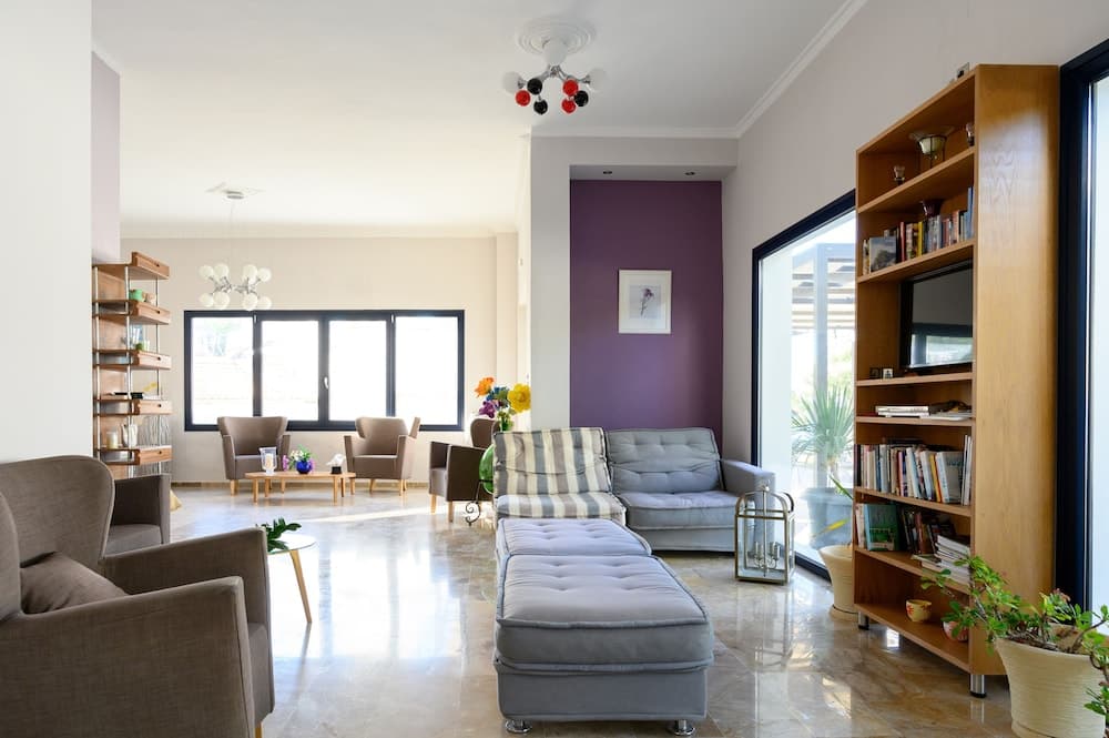 Esperides Hotel