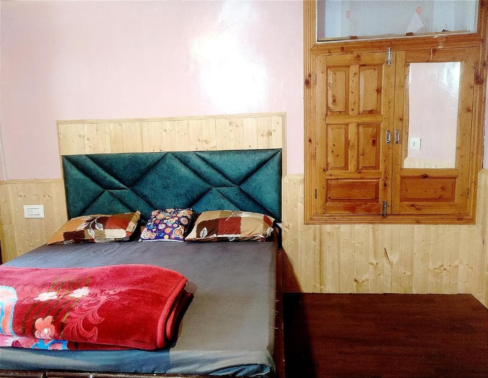 Adiyogi Hostel
