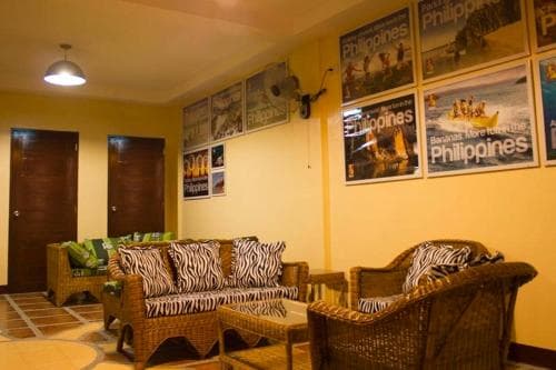 Happy Turtle Hostel