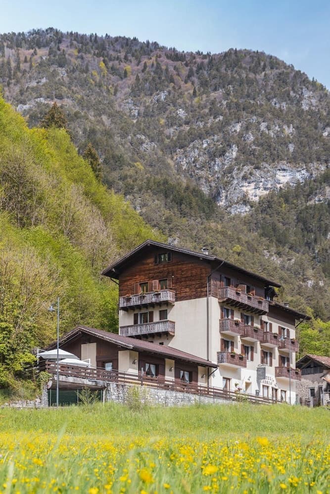 Hotel Cadria
