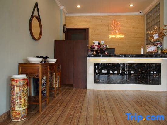 Take Guesthouse 2