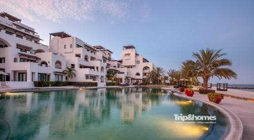 Playa de La Paz 1 Br Luxury Condo & access to Beach Club