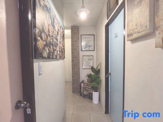 Nappers Hostel