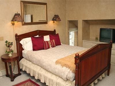 The Captain Farris House B&B