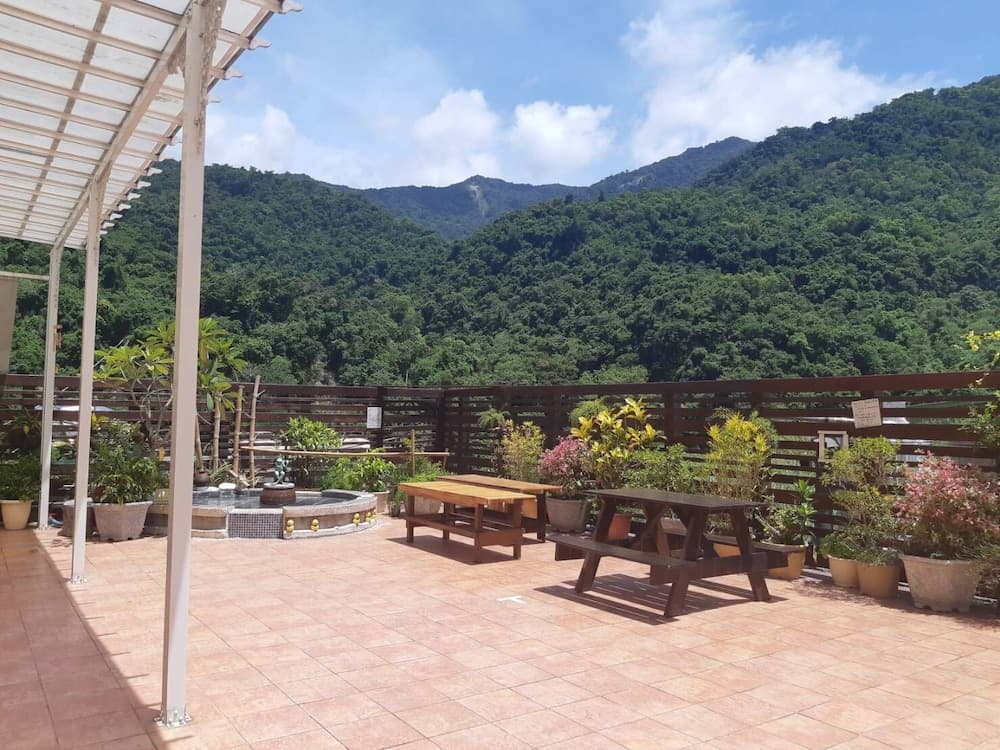 Cheng-Ping Hot Spring Inn
