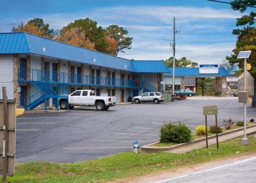 Ozarka Lodge