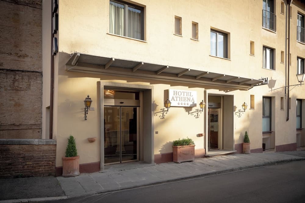 Hotel Athena