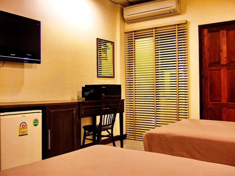 Lodge 61 Bed & Breakfast