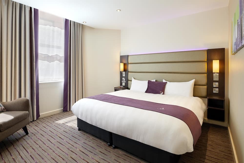 Premier Inn Oldham