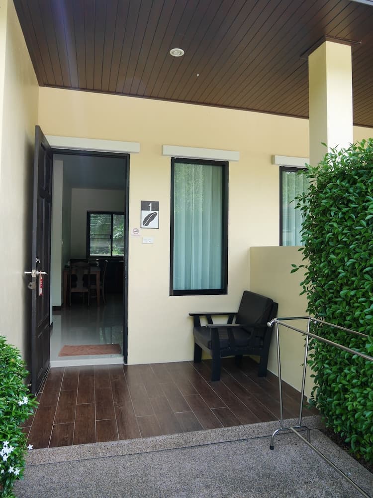 Aonang Oscar Pool Villas - Free Shuttle to Aonang Beach -shared pool - private pool