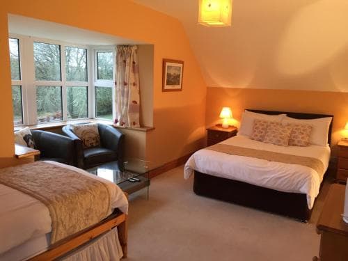 2 Mile Lodge