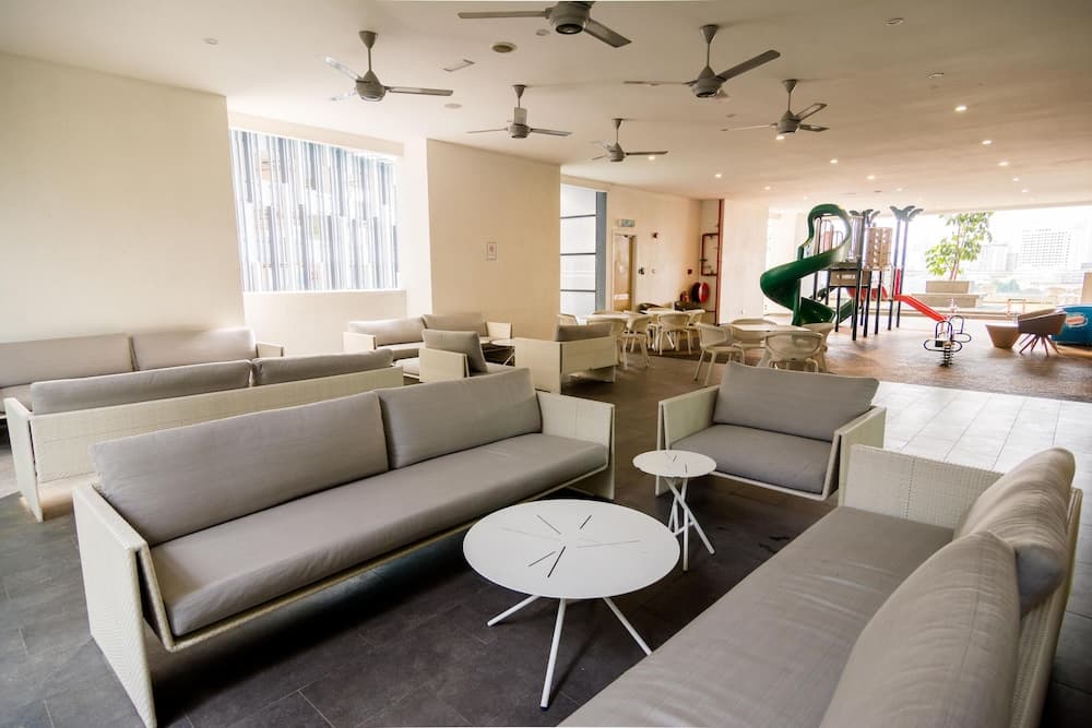 188 Suites by NamaStay